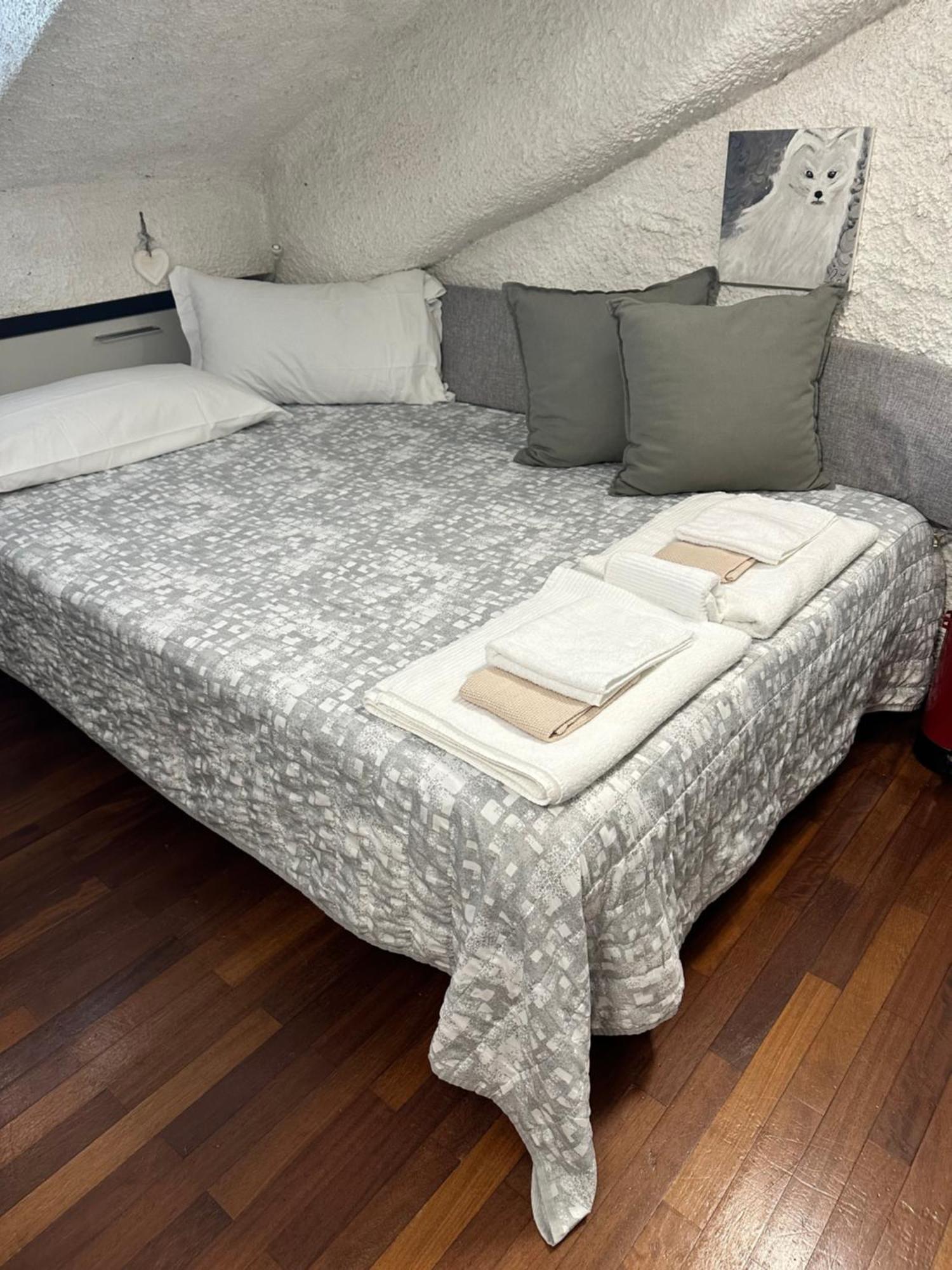 Porta Venezia - San Babila Milano Appartement Buitenkant foto