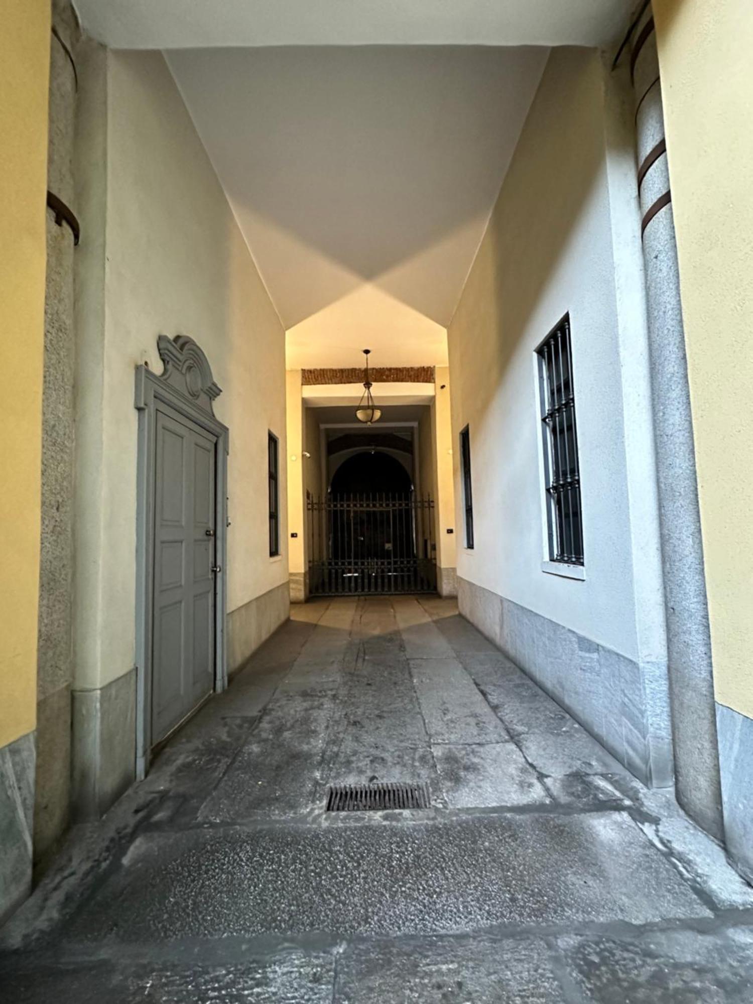 Porta Venezia - San Babila Milano Appartement Buitenkant foto